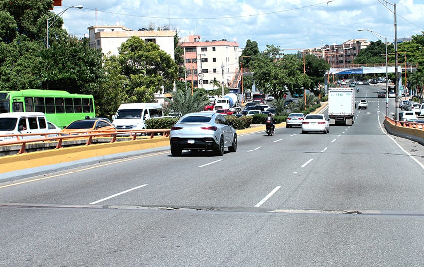 MOPC inicia este viernes reparación juntas pasos a desnivel del Quinto Centenario