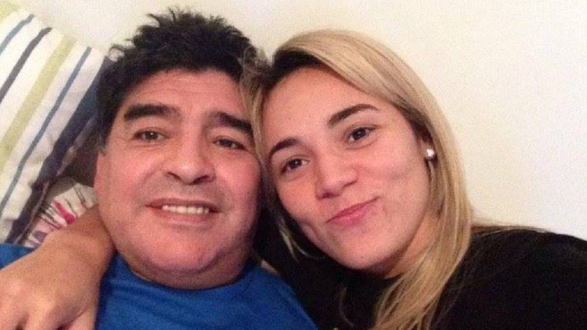 Expareja de Maradona denuncia que le impidieron ingresar al velatorio