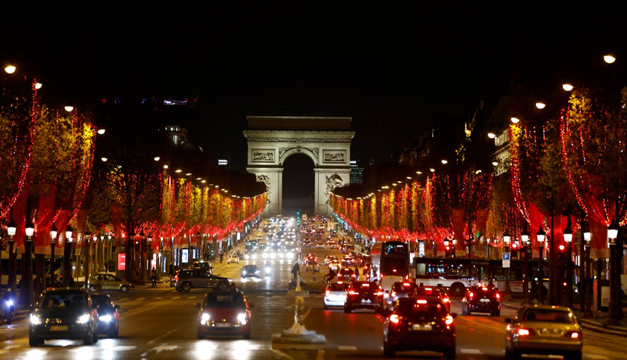 Francia flexibiliza las restricciones por el covid de cara a Navidad