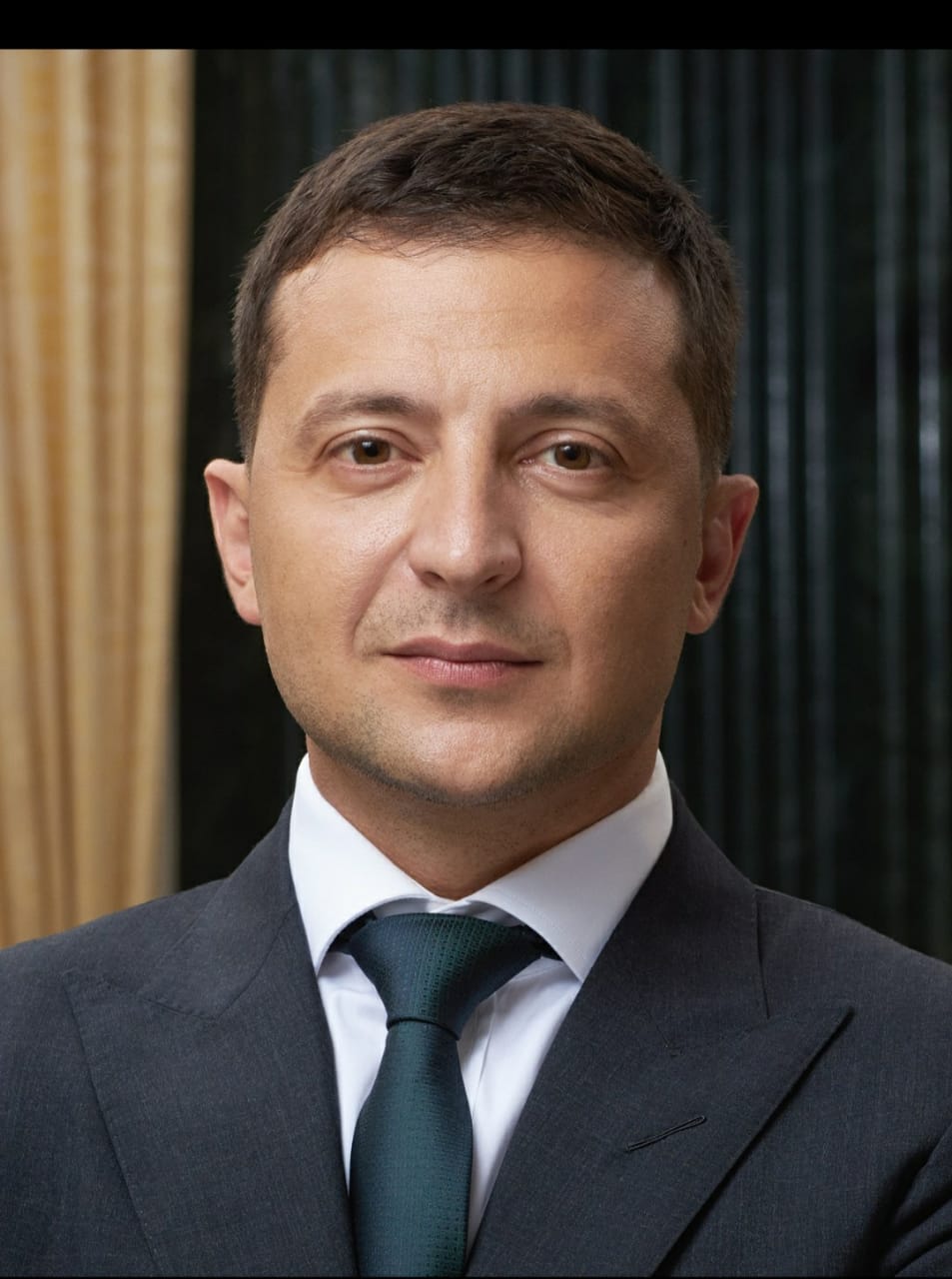 Presidente de Ucrania da positivo al COVID-19