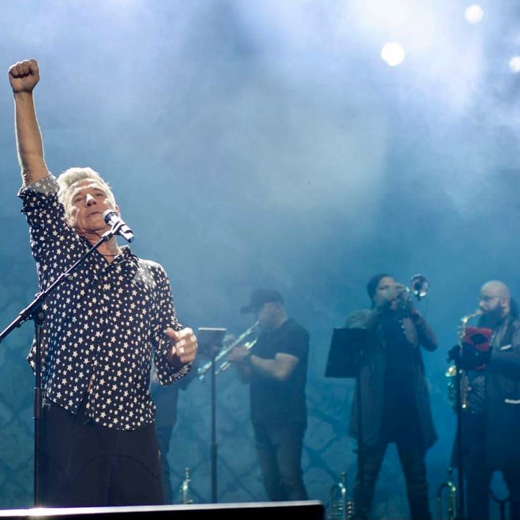 Ricardo Montaner agradece por el éxito de su concierto virtual desde Altos de Chavón