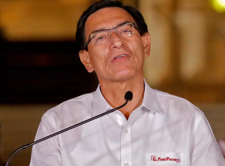 Manuel Merino asume como tercer presidente de Perú desde 2016