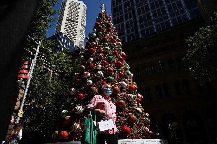 El mundo se prepara para una triste Navidad bajo fuertes restricciones