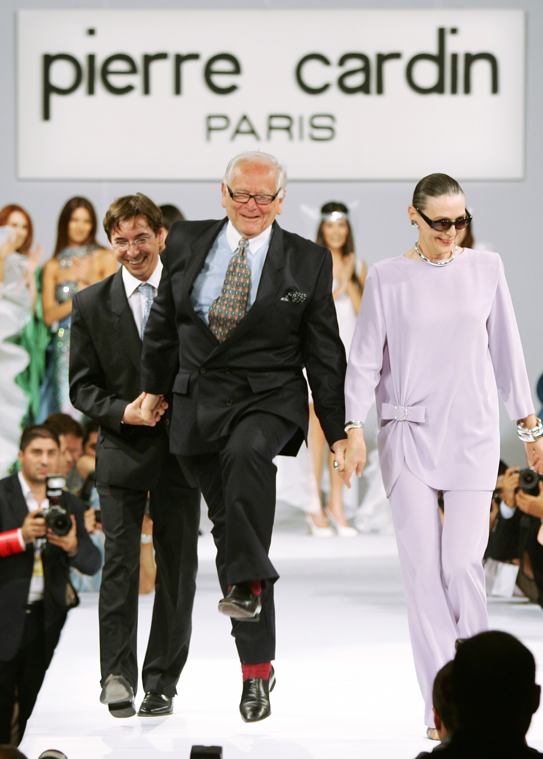 Fallece el diseñador de moda francés Pierre Cardin