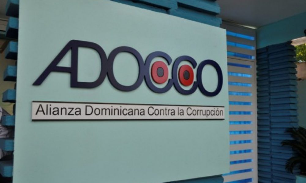 ADOCCO considera críticas las condiciones del país en materia de corrupción