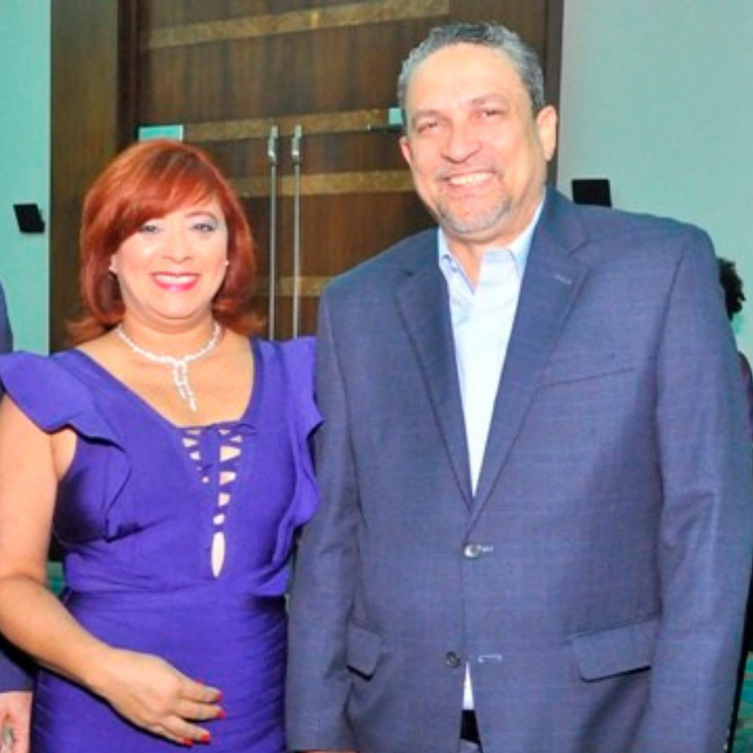 Figuras políticas expresan condolencias a la diputada Sandra Abinader por muerte de César Prieto