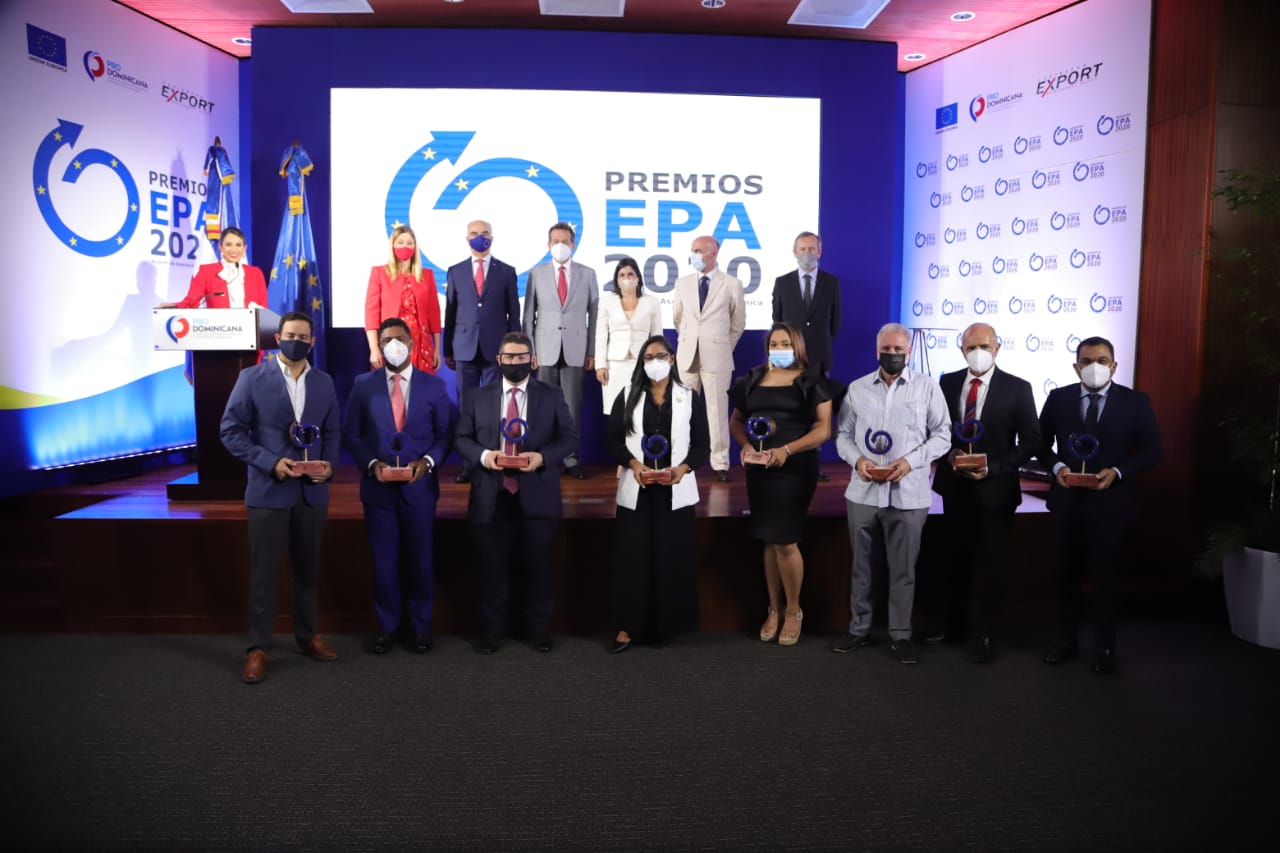 Reconocen empresas exportadoras e importadoras en la III edición de Premios EPA 2020