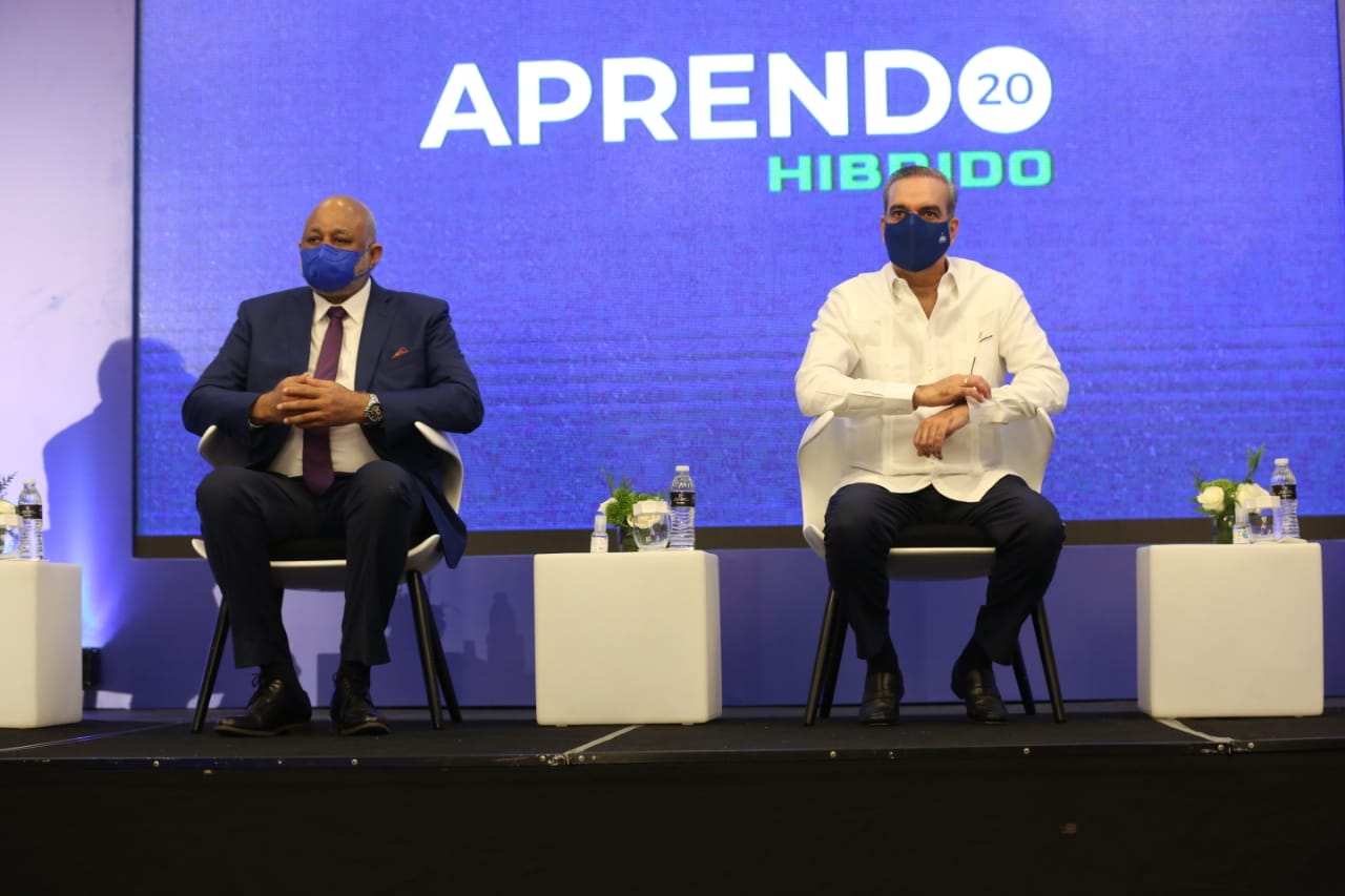 Abinader encabeza inauguración congreso de Educa, Aprendo 2020