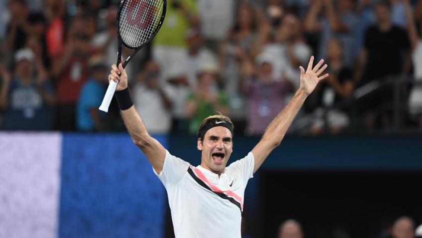 Federer podría darse de baja en Abierto de Australia y no descarta la retirada