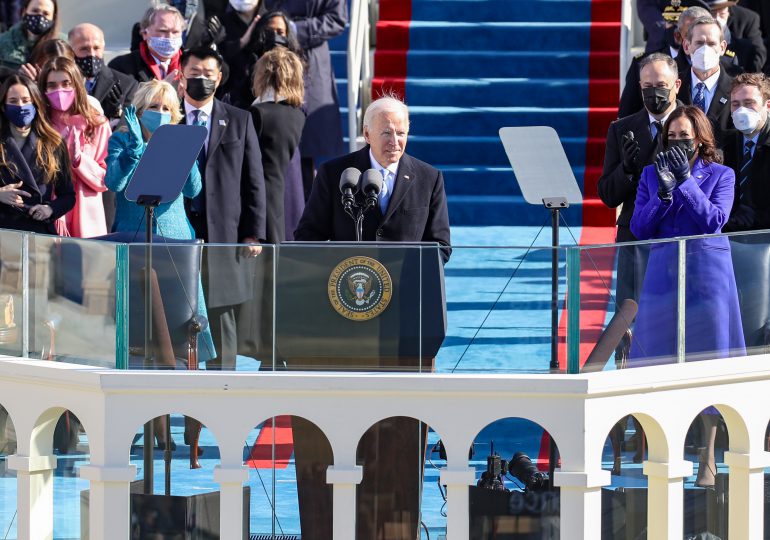 Joe Biden jura como el 46º presidente de EEUU