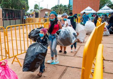 En tres días ADN recolecta más de un millón de botellas plásticas