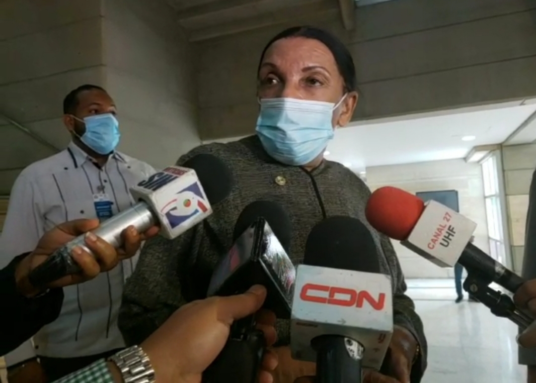 Concluye interrogatorio a Margarita Melenciano; afirma acudirá a la PGR cuantas veces se necesario