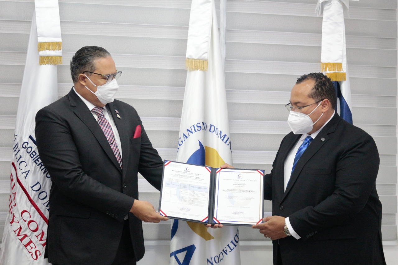 INDOCAL recibe certificación de acreditación del ODAC