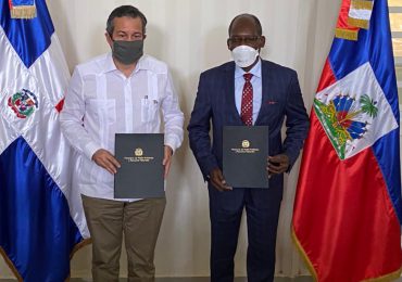 Ministros de Medio Ambiente de RD y Haití trabajan para preservar recursos naturales de ambos países