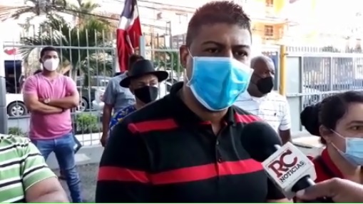 VIDEO | Exempleados de la DIGEPEP reclaman prestaciones laborales