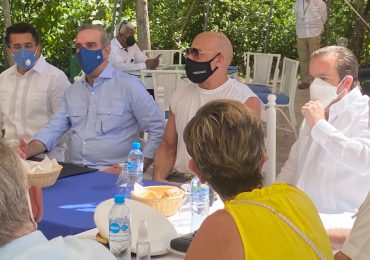 FOTOS | Vin Diesel y Abinader se reúnen con autoridades e inversionistas de Puerto Plata