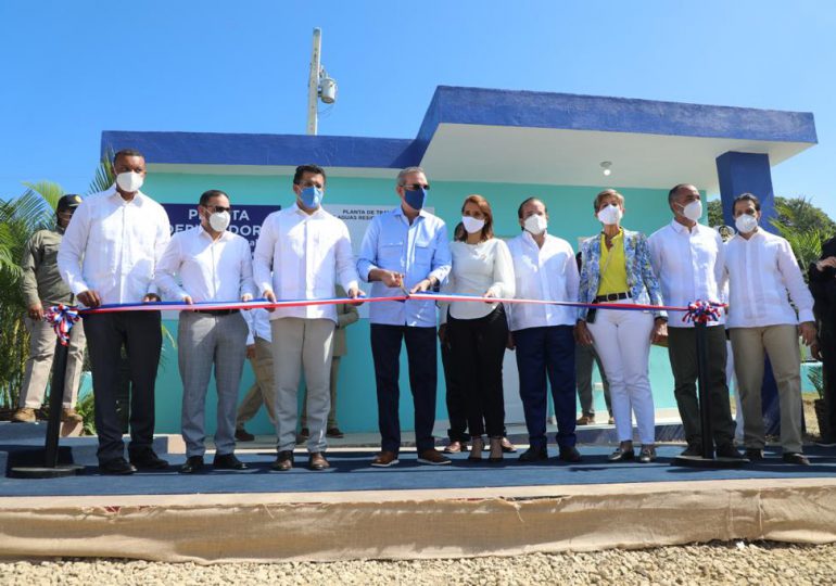 FOTOS | Inauguran planta de tratamiento en municipio Luperón tras 16 años de construcción