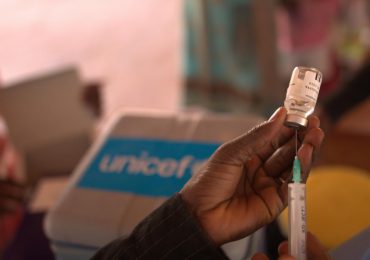 DP World y UNICEF establecen alianza global en soporte de vacunación contra Covid-19
