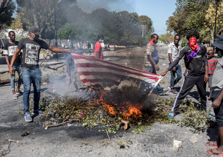 Gobierno de Haití afirma haber frustrado un intento de golpe y asesinato del presidente