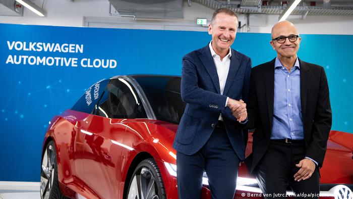 Volkswagen y Microsoft desarrollarán la conducción autónoma y conectada