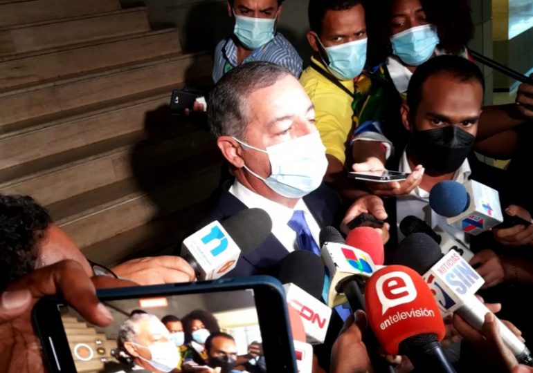 Donald Guerrero volverá el lunes a la Procuraduría para ser interrogado sobre su declaración jurada