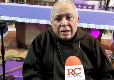 Video | Sacerdote pide al presidente remozar iglesia Las Mercedes