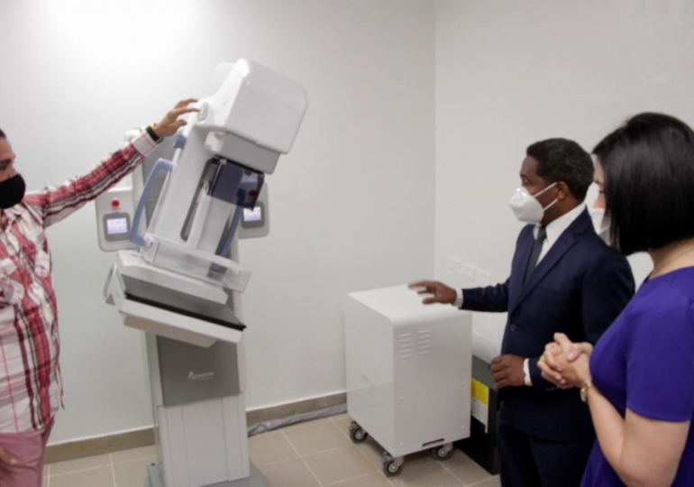 Inauguran sala de mamografía en el Hospital Doctora Evangelina Rodríguez