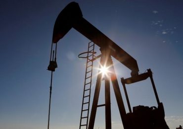 Empresas de Combustibles preocupada por alzas en precios del petróleo