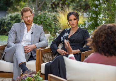 En medio de disputa con la familia real, Enrique y Meghan hablan con Oprah Winfrey