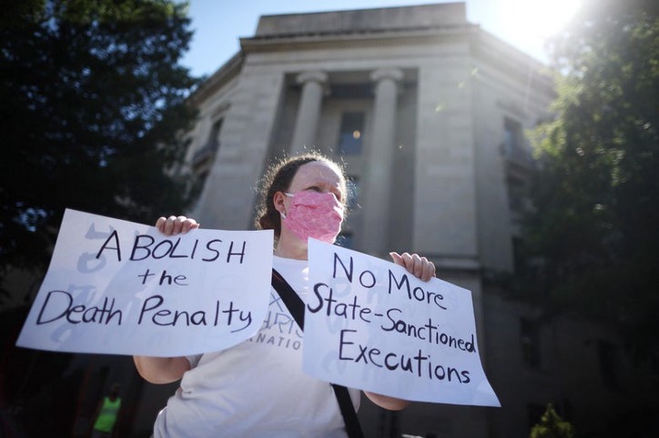 Virginia se convierte en el primer estado del sur de EEUU en abolir pena de muerte