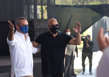 Abinader anuncia construcción de estudio de cine dirigido por Vin Diesel