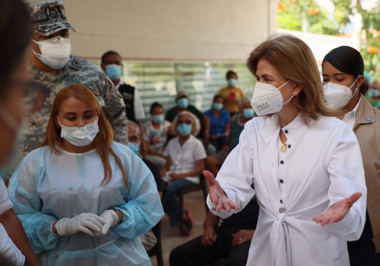VIDEO | Raquel Peña supervisa los centros de vacunación contra COVID-19
