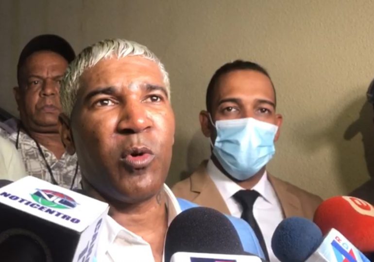 "Me siento muy complacido con el sistema de justicia dominicano": dice Omega al salir de la cárcel