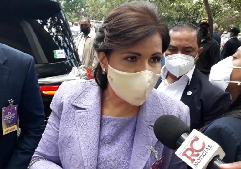 Margarita Cedeño valora como "bueno" manejo de la pandemia por el Gobierno actual