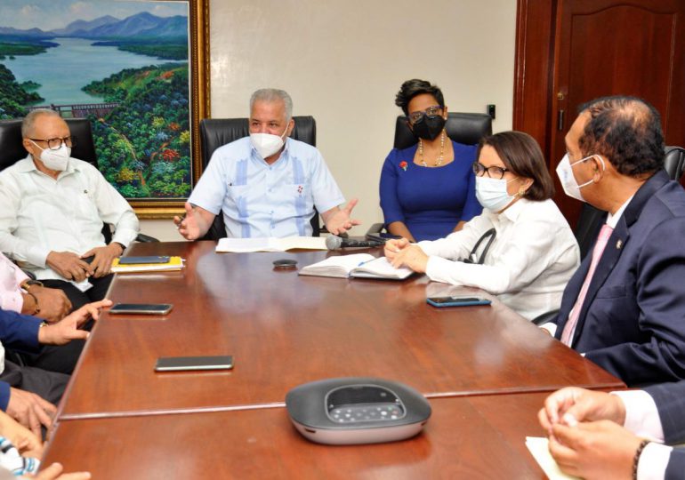 EGEHID firma acuerdo para construcción de presa sobre el río Guayubín