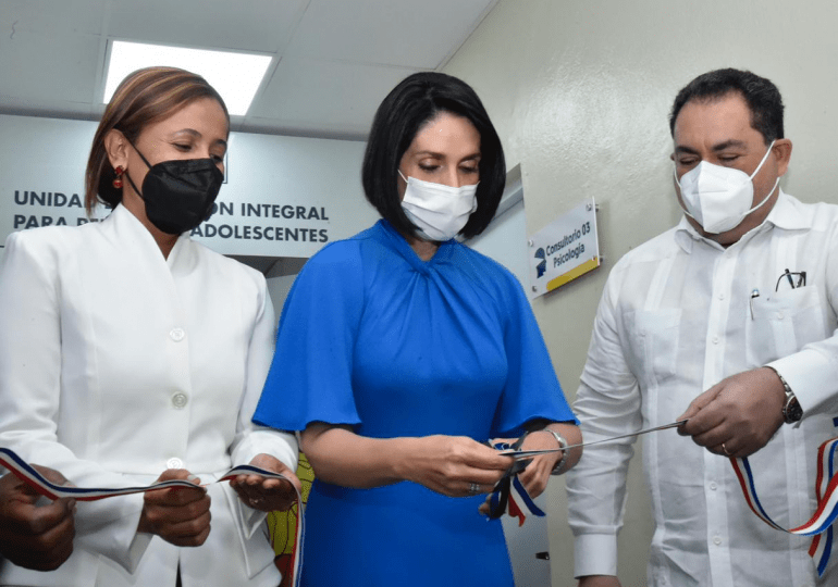 Inauguran Unidad de Atención Integral de Adolescentes Hospital Juan Pablo Pina