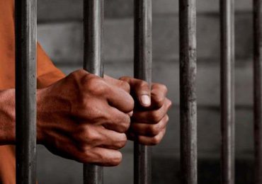Condenan a 20 años de prisión contra un hombre enjuiciado por incesto
