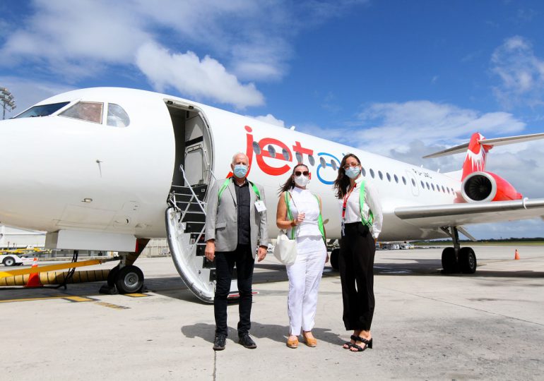 Inauguran nueva ruta aérea entre Curazao y Santo Domingo
