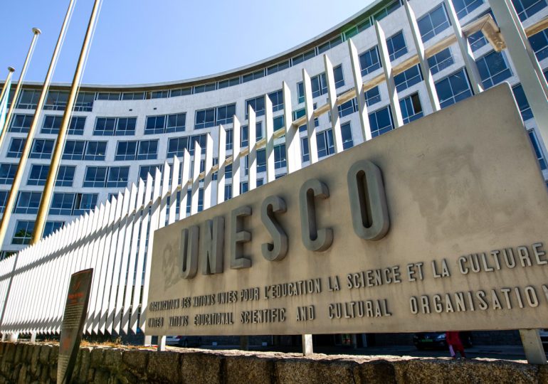 UNESCO ayudará a RD en la enseñanza de ciencia en los niveles primarios y secundarios