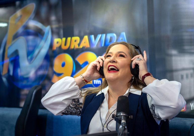 Jatnna Tavárez incursiona en la radio por primera vez