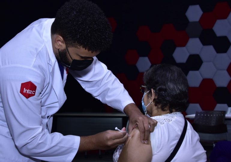 Salud Pública aplicará segunda dosis de vacuna COVID-19 en INTEC el próximo martes