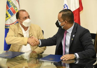 Instituciones firman convenio para contribuir en el desarrollo de las Mipymes en San Cristóbal