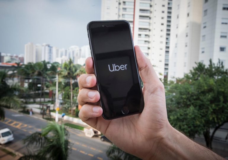 Uber e INTRANT firman acuerdo para regular servicios de plataformas tecnológicas en RD
