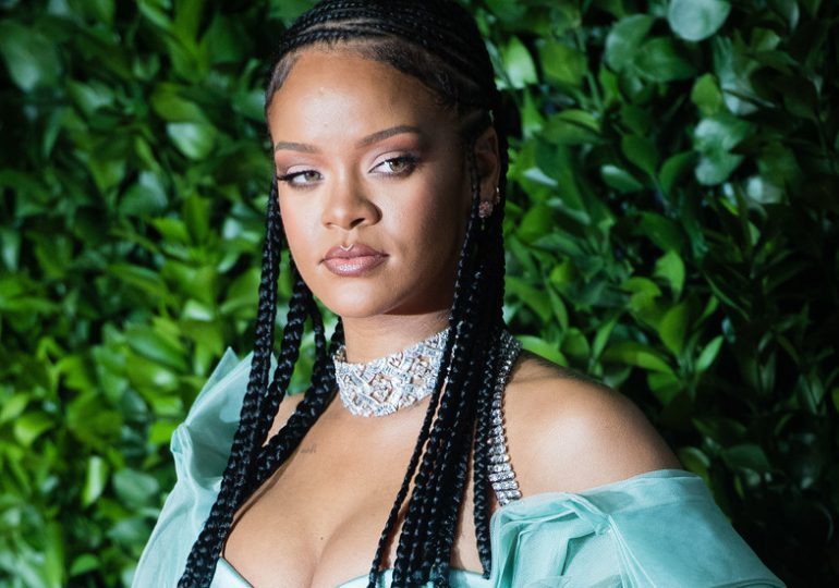 Rihanna paga 10 millones de dólares por casa que le queda al lado a su actual residencia