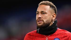PSG pierde contra Lille en duelo entre aspirantes al título; Neymar expulsado