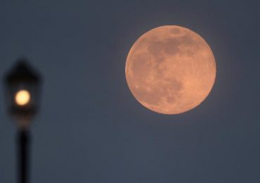 Luna llena en abril de 2021: ¿Cuándo ver la superluna rosa?