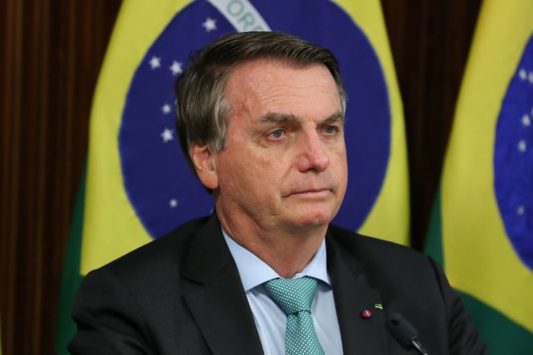 Jair Bolsonaro recorta presupuesto del Ministerio de Medio Ambiente horas después de su participación en Cumbre Climática