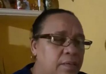 Video | Madre de Coronel asesinado reacciona a muerte de pareja evangélica en Villa Altagracia
