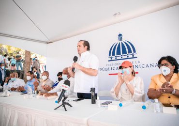 Gobierno entrega RD$40 millones para más viviendas en Independencia