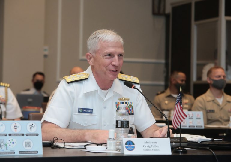 Almirante Craig Faller afirma Fuerzas Armadas  están preparadas para actuar en los peores escenarios